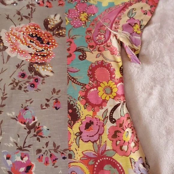 Style & CO Boho Paisley Floral Flower Gypsy blouse top jeweled T shirt Medium - Picture 5 of 8